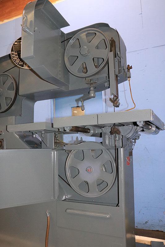 36" DOALL BANDSAW W/HYDRAULIC TABLE FEED, MODEL 3612-H