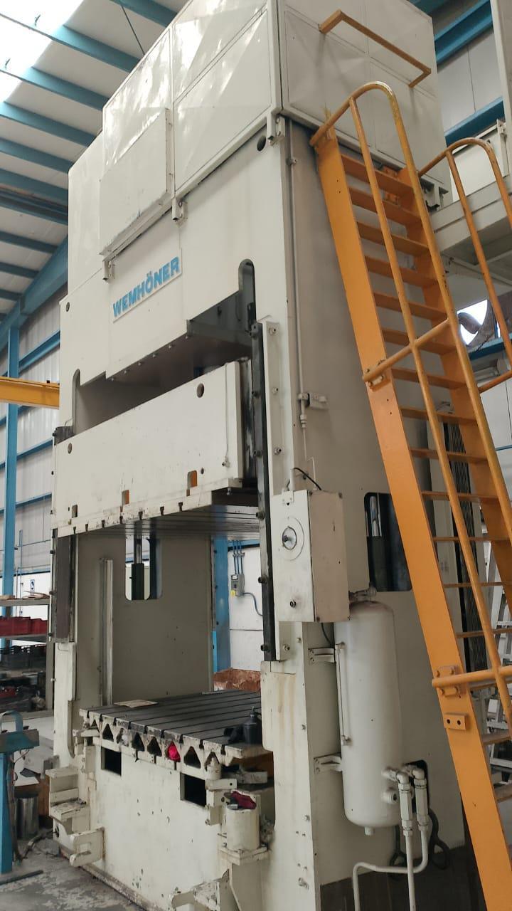 250 Ton Hydraulic Wemhoner Press