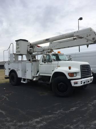 1997 FORD F800 42' BUCKET TRUCK