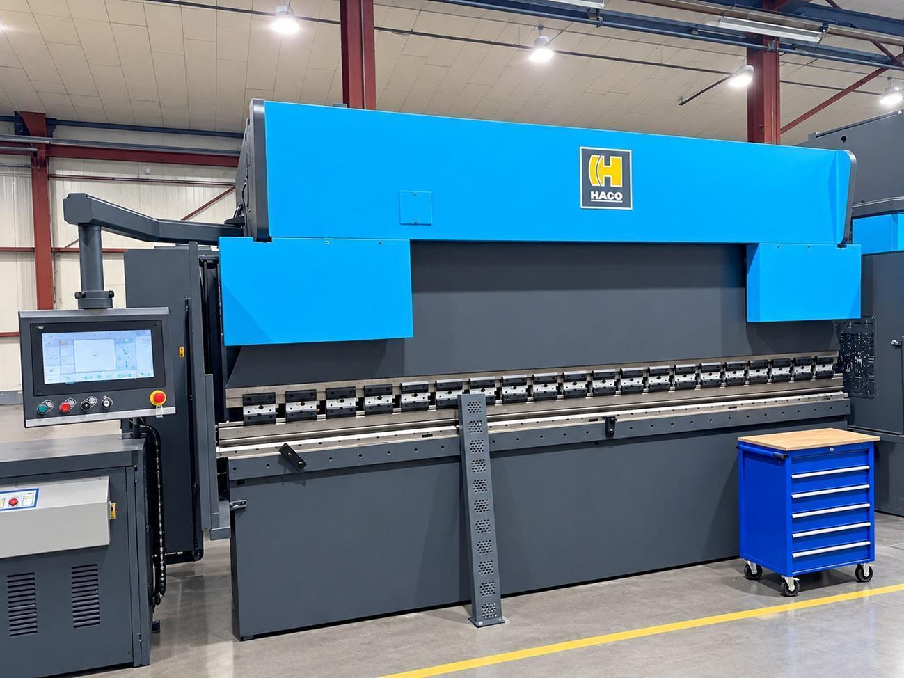 Haco PPES - 200 ton x 4100 mm CNC