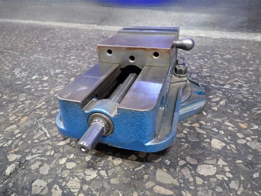 KURT MFG. 6" X 12" VISE  -  D675
