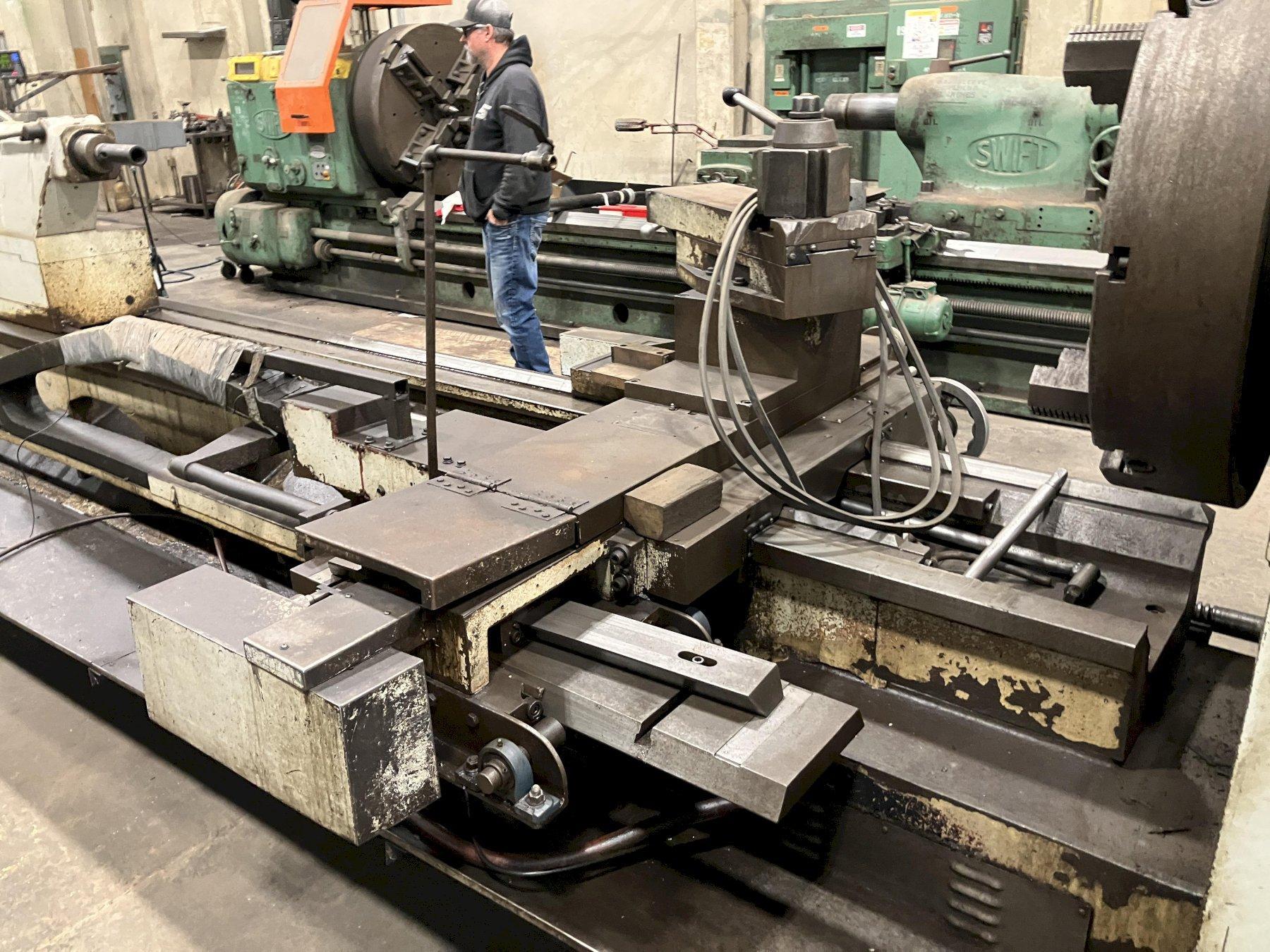 45/63" x 120" Willis Mammoth Model PA4512030 12-1/2" Hollow Spindle, Gap Bed, Taper Attachment, Variable Speed