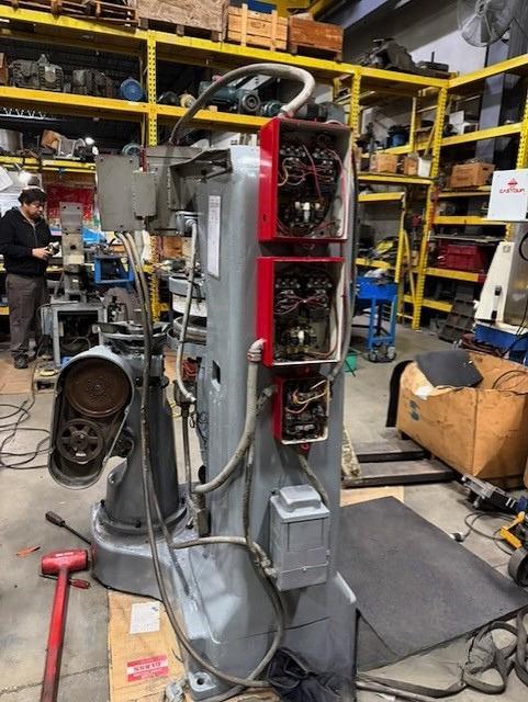 BESLY 905 VERTICAL SPINDLE GRINDER