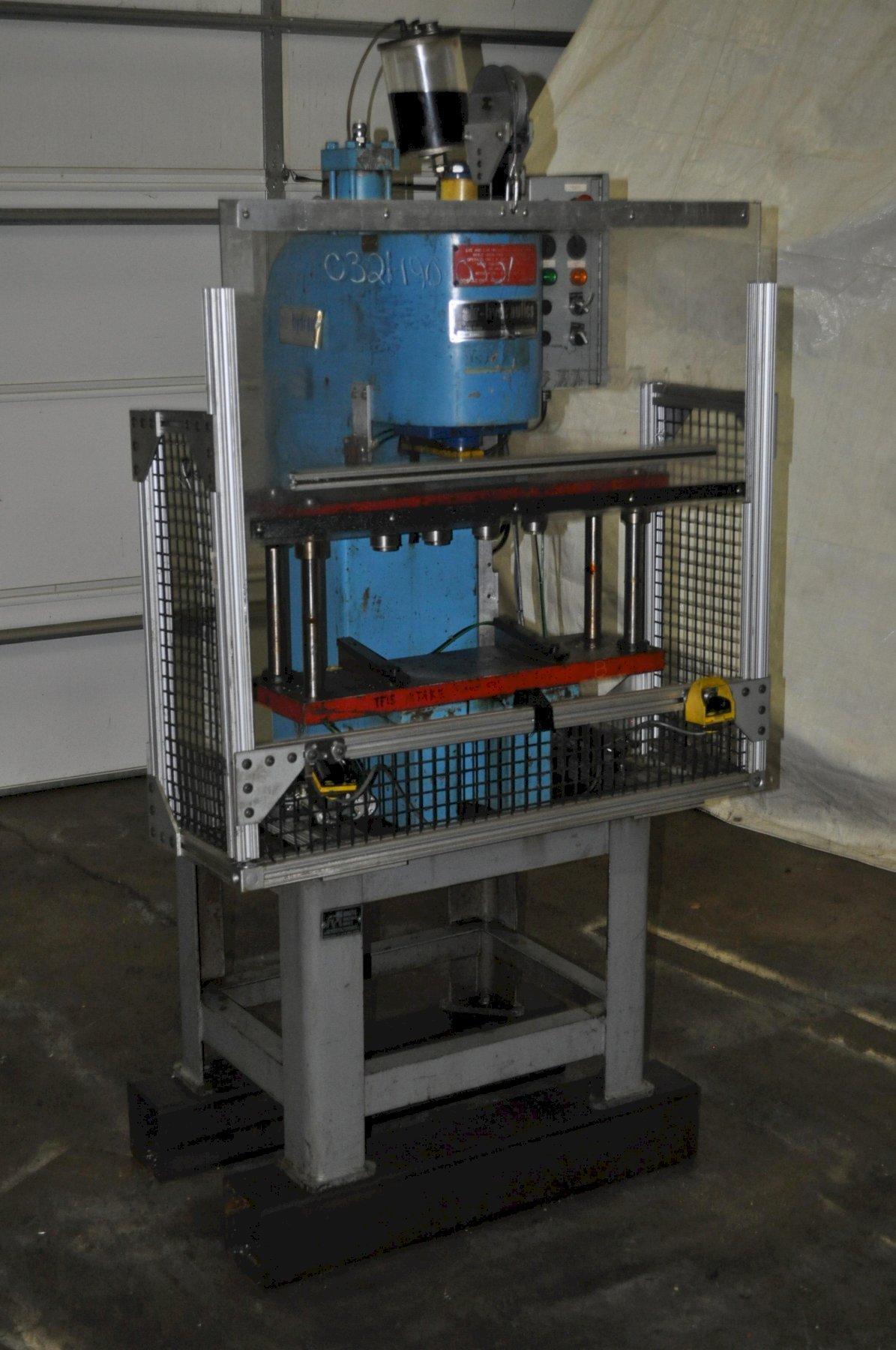 10 TON AIR-HYDRAULICS C FRAME PRESS