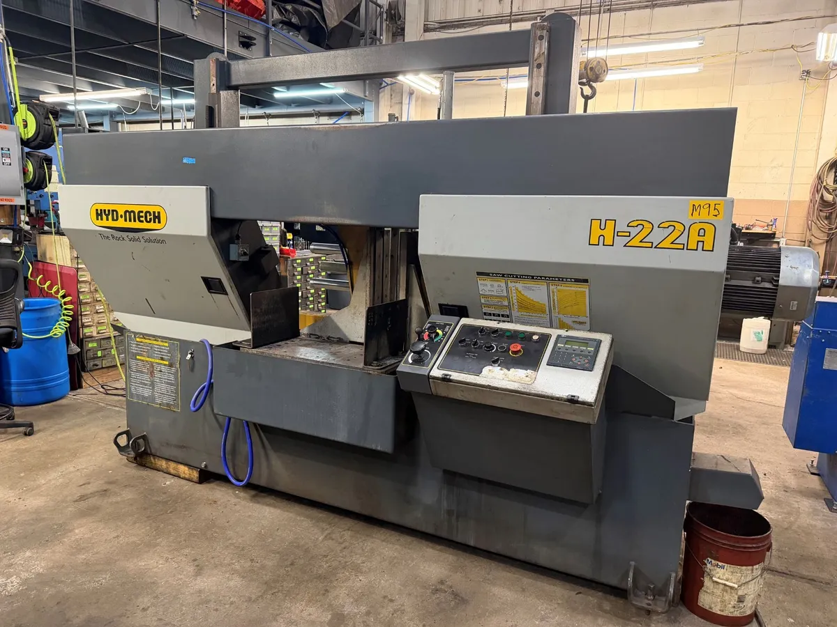 Used 2006 Hyd-Mech 22" x 22" automatic dual column horizontal bandsaw model H-22A
