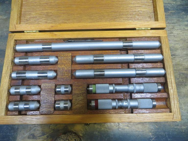 Bridgeport Machines Tubular Micrometers Standards Set- Auction Item