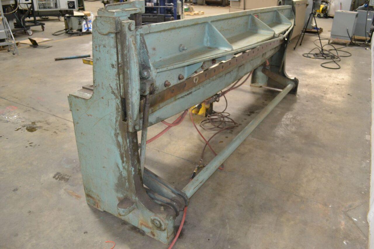 Wysong A-120 10′ x 18 Ga. Air Powered Pneumatic Shear