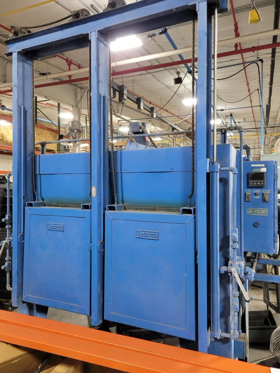650° Wisconsin Oven- 110″H x 66″W x 52″D