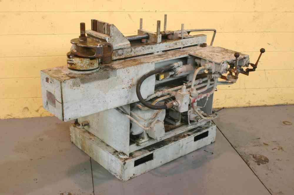 2' WALLACE BENDER: STOCK #50811