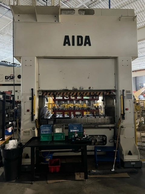 330 US Ton Aida Model PMX Eccentric Geared Progressive Link Motion Mechanical Press