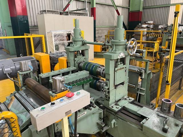 18" (450mm) x .078" (2mm) x 2 Ton Double Loop Precision Slitting Line (2010)
