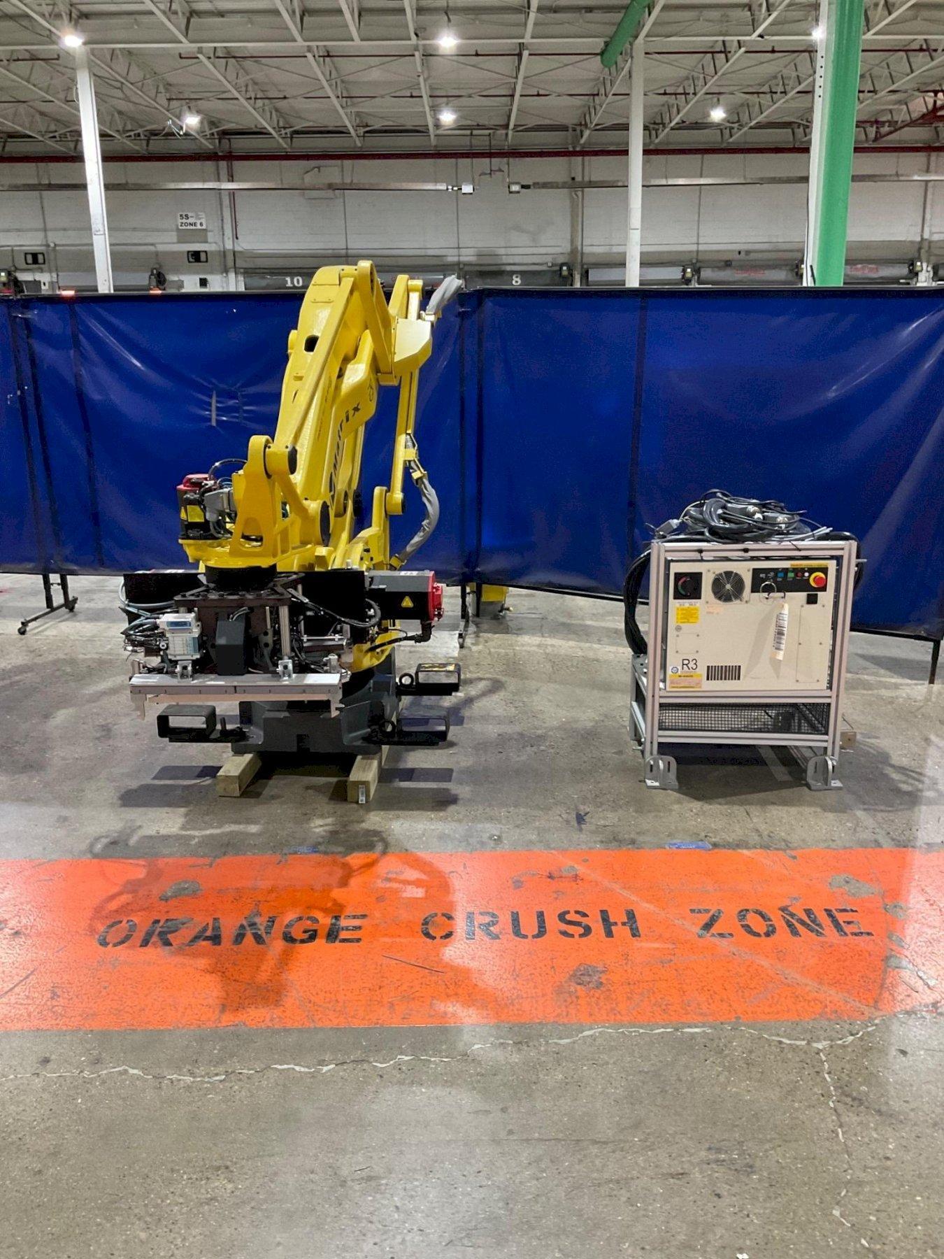 FANUC M-410IC/185 ROBOT W R-30IB PLUS CONTROLLER USED