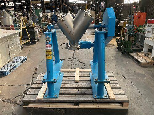 PATTERSON-KELLEY 1 CU FT CROSSFLOW TWIN SHELL BLENDER