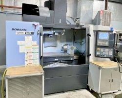 2018 Doosan DNM 5700 Vertical Machining Center