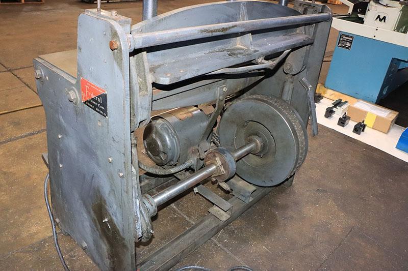 16 Ga. x 3 ft Whitney Jensen Mechanical Power Shear