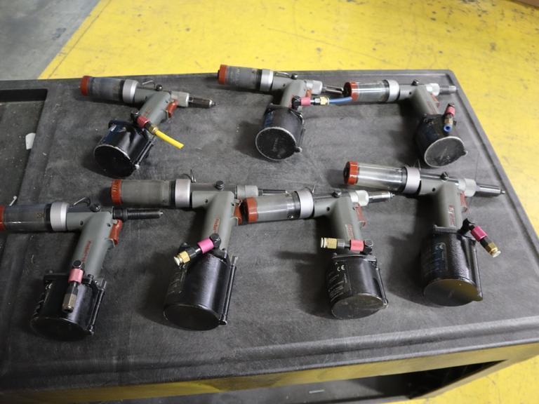 Pop ProSet 1600 and 2500 Pneumatic Rivet Guns (7)- Auction Item