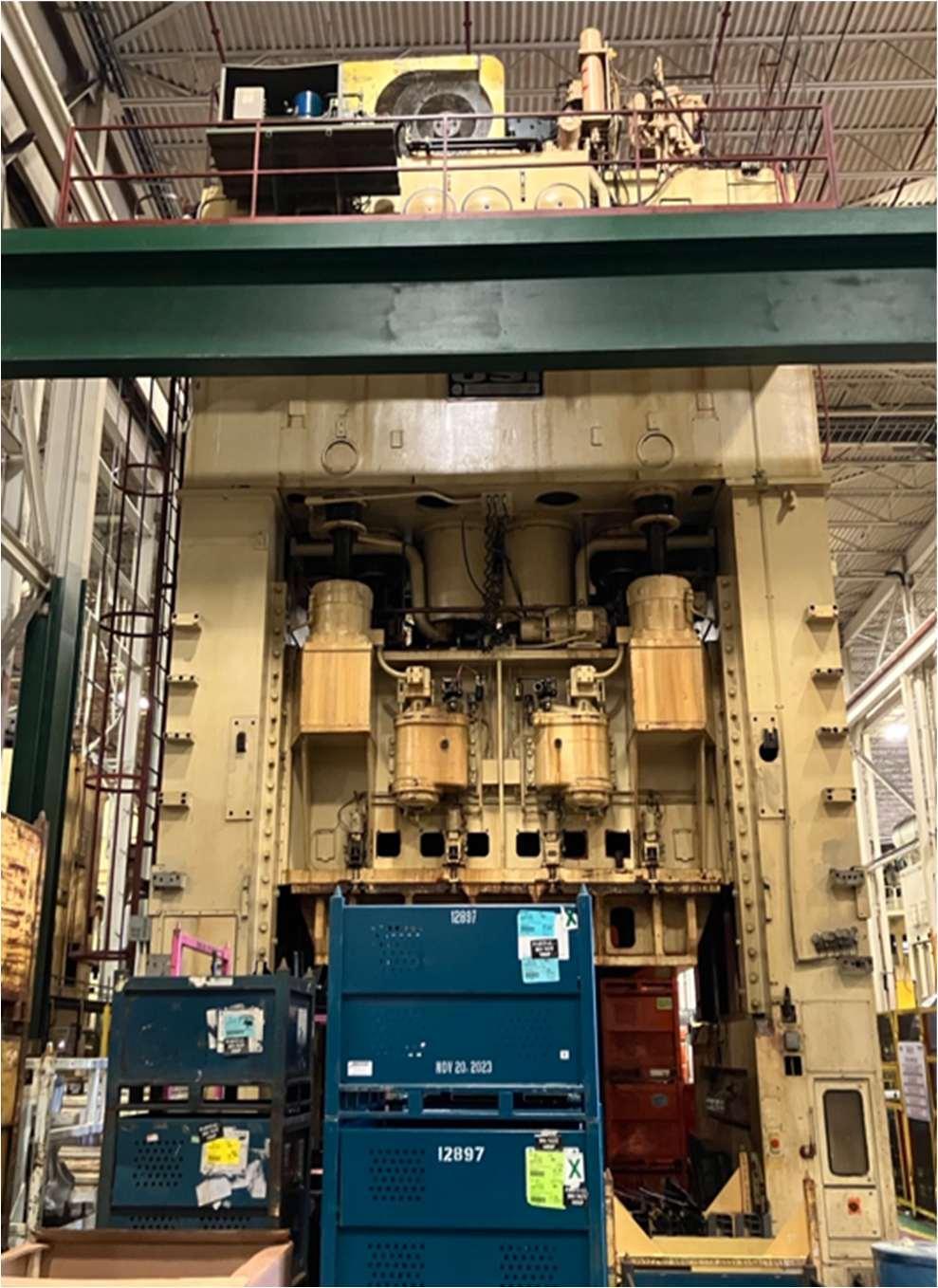 2500 Ton USI-Clearing Double Action Press