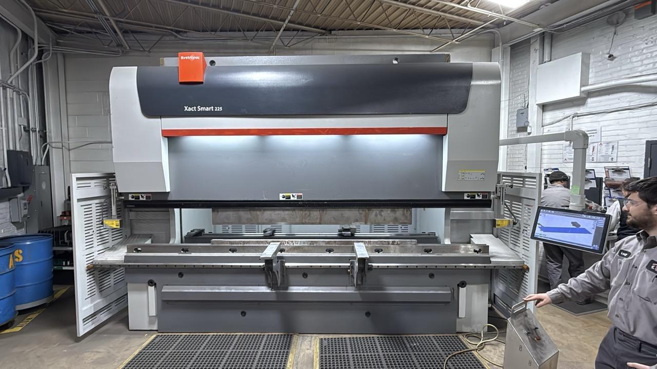 248 Ton x 13′ Bystronic Xact Smart 225-4100 Hydraulic CNC Press Brake, with 5-Axis Backgauge