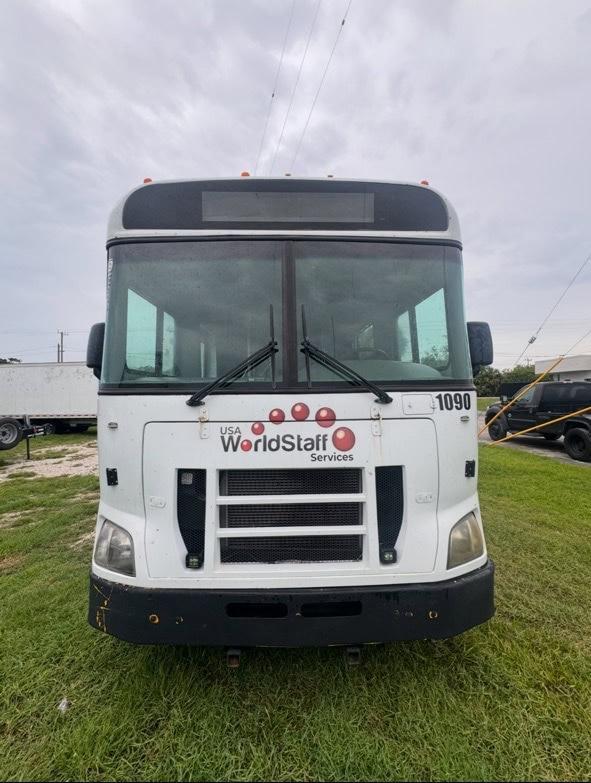 Freightliner M2 106 Shuttle Bus, 2012 – Diesel, Commercial Passenger Transport