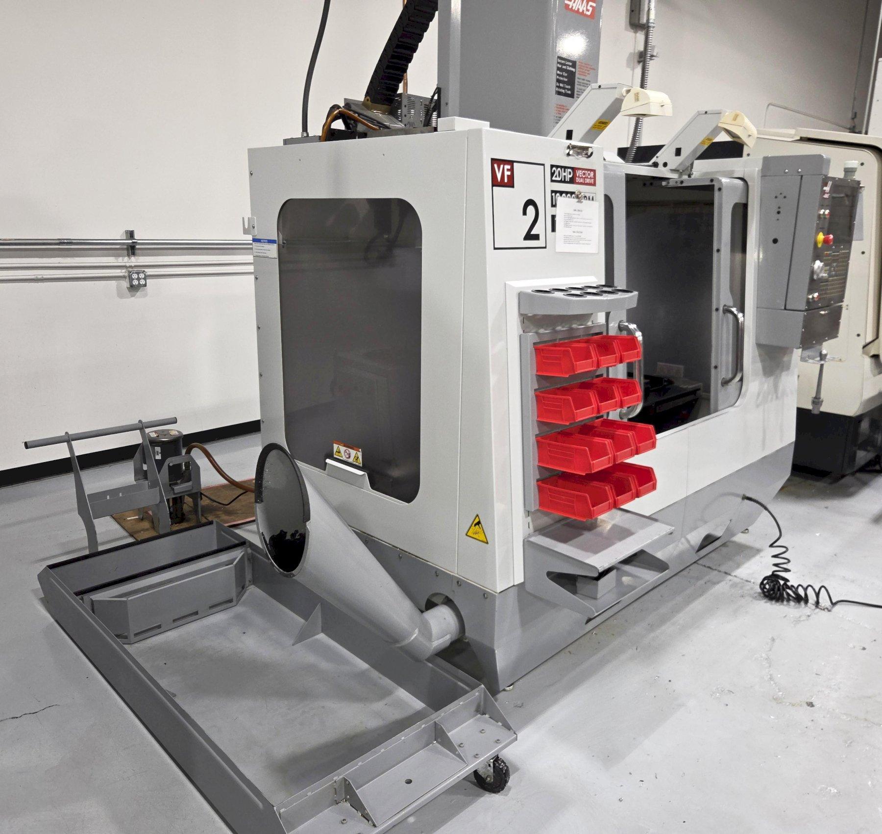 Haas VF-2D Vertical Machining Center 2007 equipped with Coolant Tank, Chip Auger Hours: Cycle Time 3,965 and Cutting Time 2,538