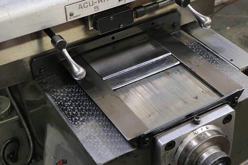 SOUTH BEND VARIABLE SPEED VERTICAL MILL, MODEL 3VH