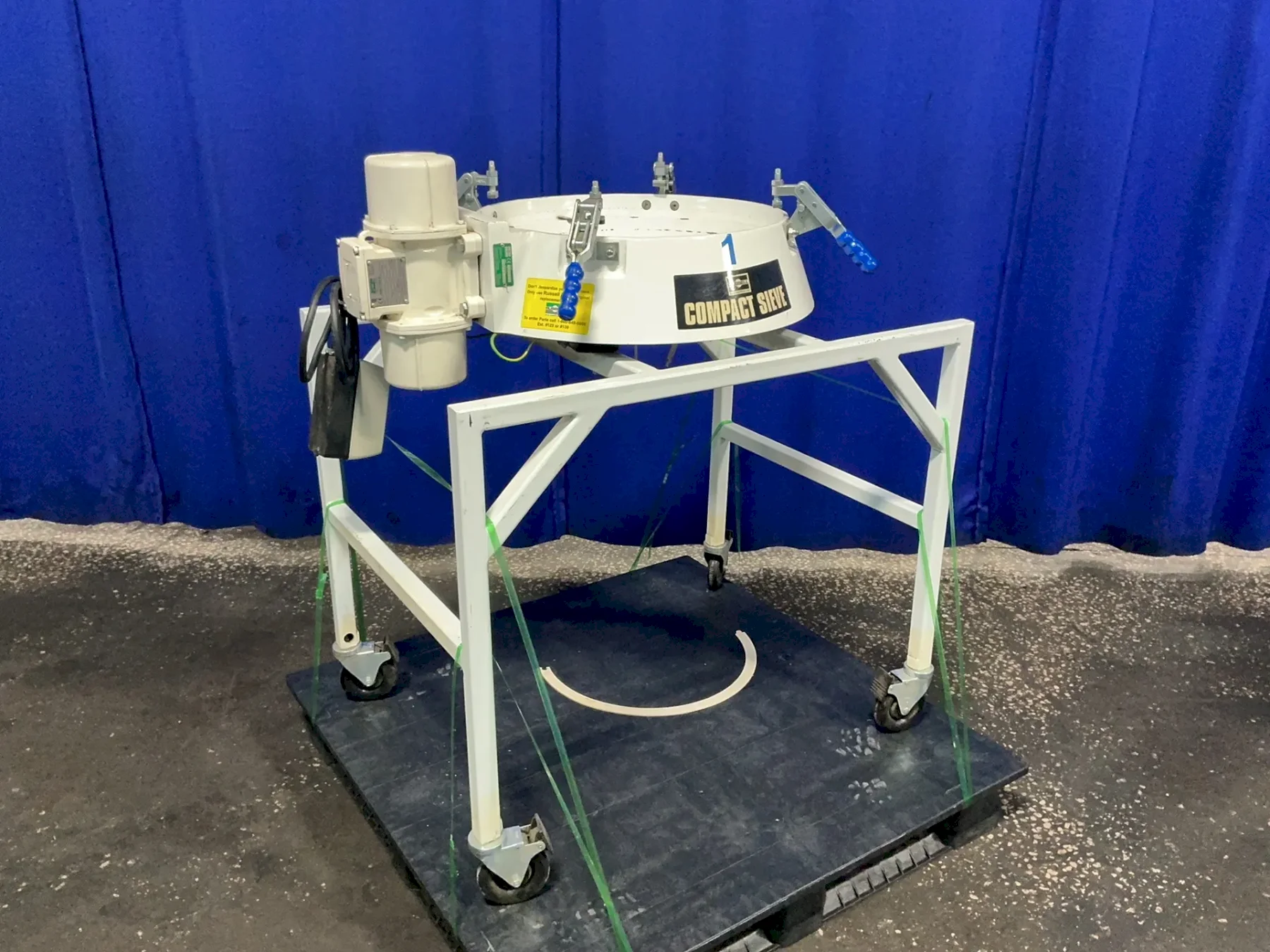 RUSSELL 22” COMPACT SIEVE  -  17240