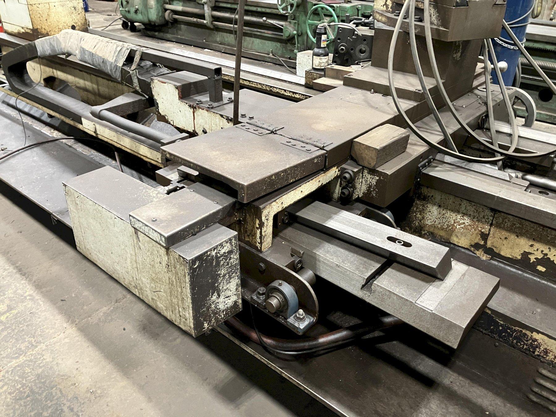 45/63" x 120" Willis Mammoth Model PA4512030 12-1/2" Hollow Spindle, Gap Bed, Taper Attachment, Variable Speed