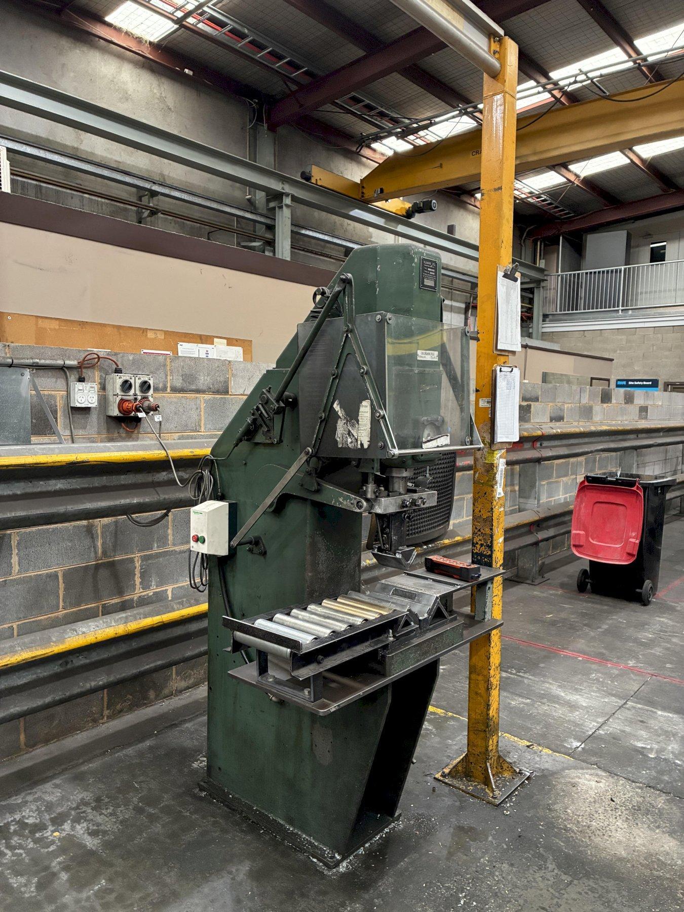 15 Ton PJ Hare Hydraulic Press
