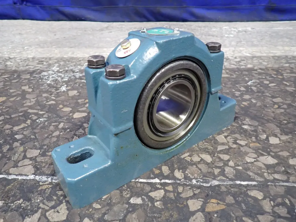 DODGE ROLLER BEARING  -  P2B-K-208 TYPE K