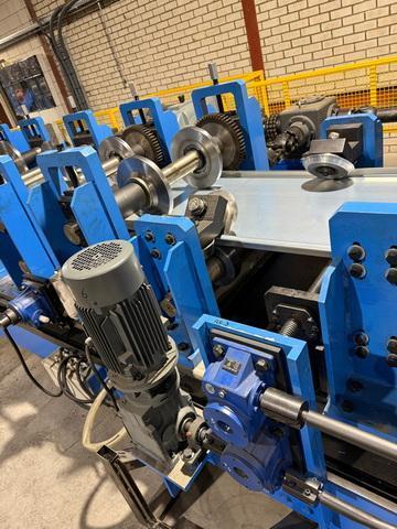Fully Automatic C's / Sigma / Purlin Rollforming Line with  Pre-Punching and Auto Stacking System (2025)