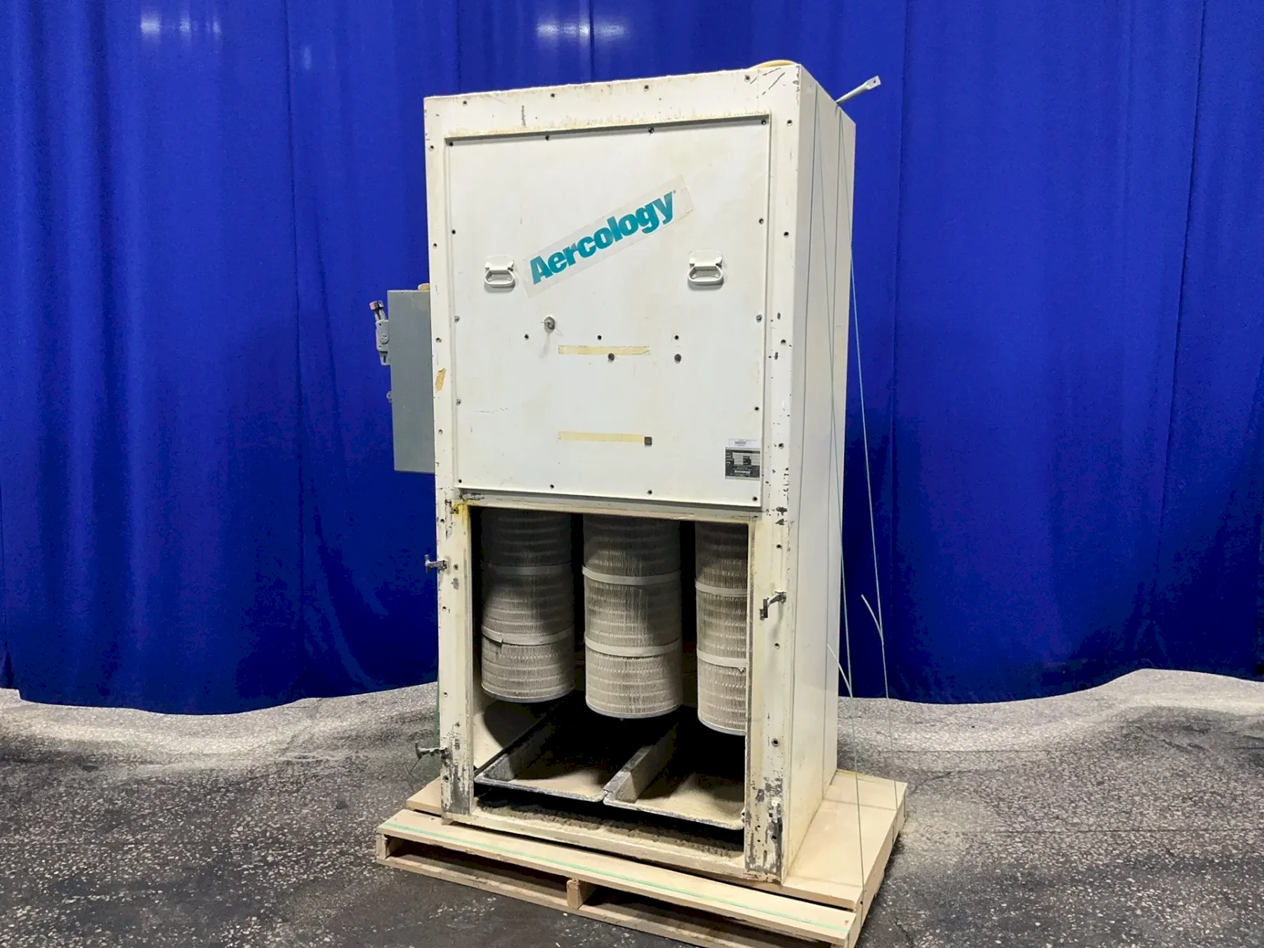 AERCOLOGY 5 HP DUST COLLECT BOOTH  -  AERBOOTH