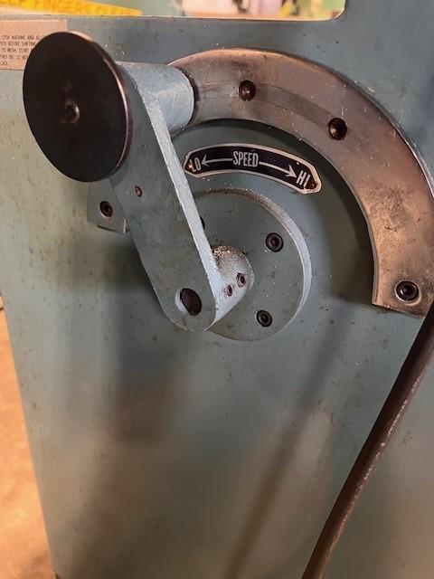 Leten Vertical Band Saw Model DCM-5, 20" Throat