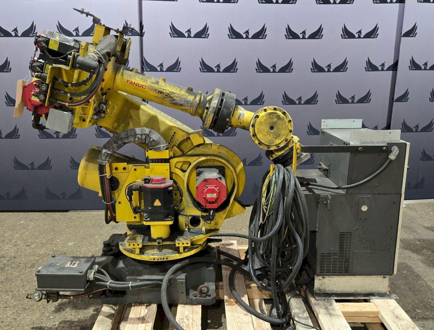 FANUC R-2000IB/210F + R30IB ROBOT ARM AND CONTROL CABINET – NO PENDANT USED