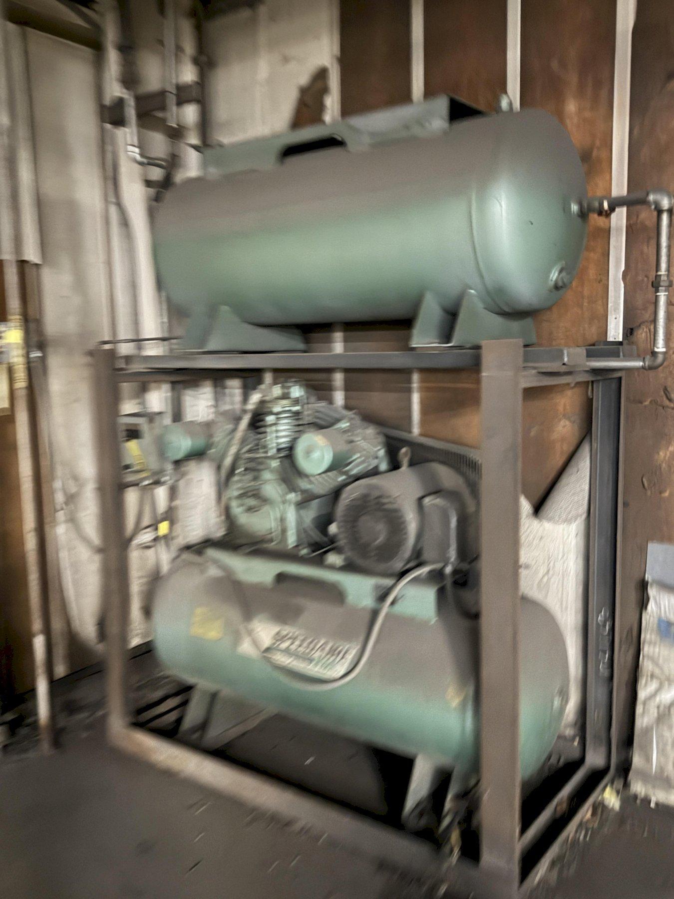 15 HP SPEEDAIRE MODEL #19-000069-0 DUPLEX AIR COMPRESSOR : YOBRO 26354