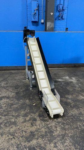 DORNER 10” W OF FLAT INCLINE BELT CONVEYOR  -  LPZ3210853