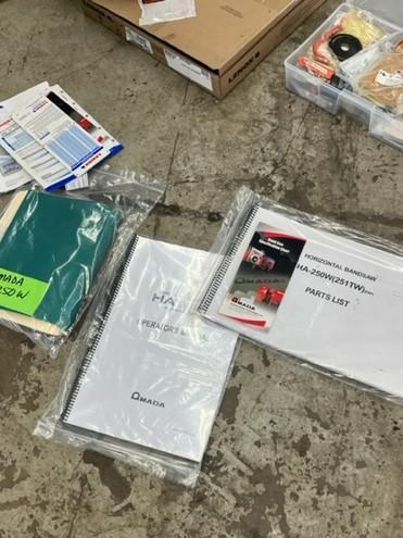 AMADA HA250W AUTOMATIC HORIZONTAL BAND SAW