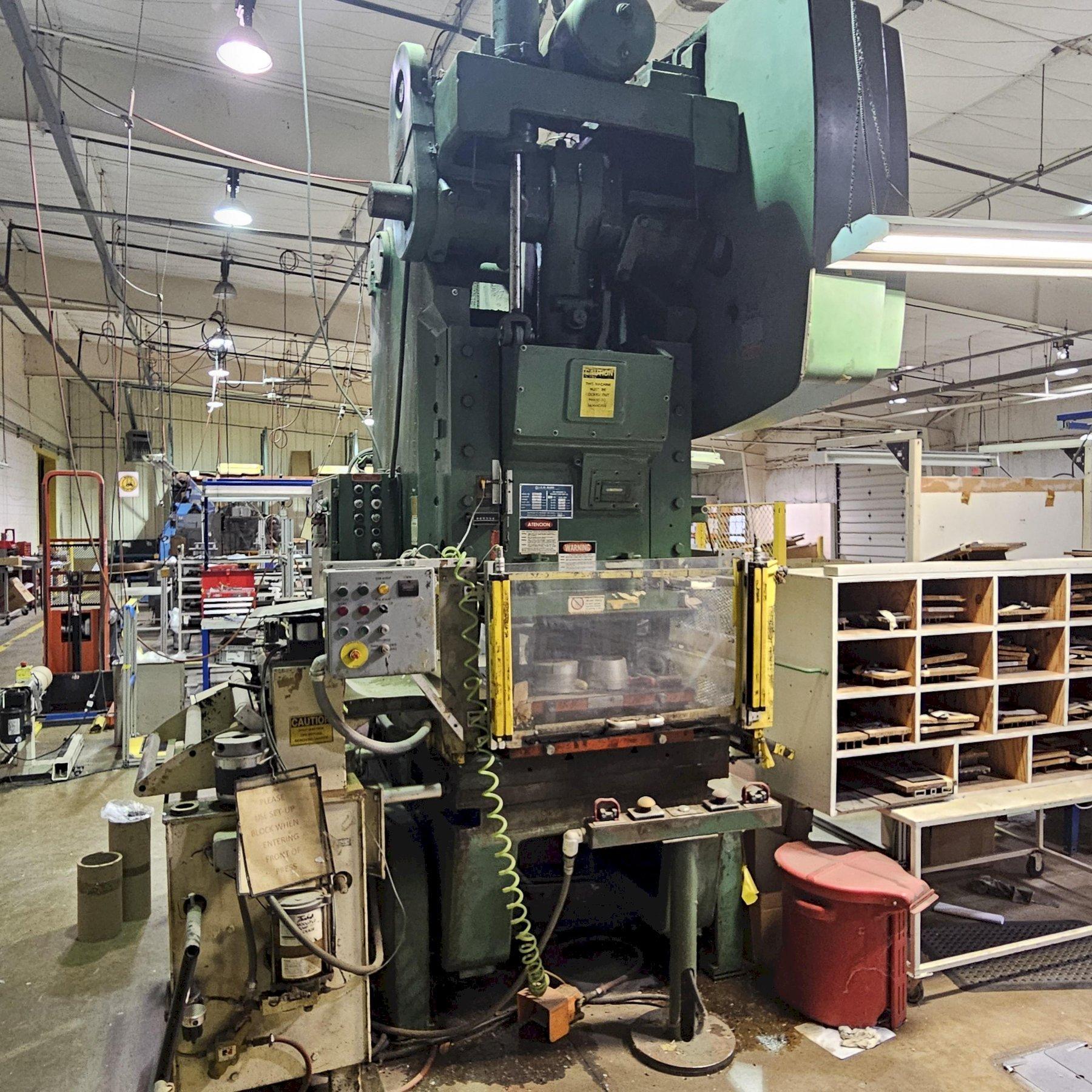 110 TON BLISS C-110 OBI PRESS W/ CWP SMX-24 SERVO FEEDER. STOCK # 1005125.