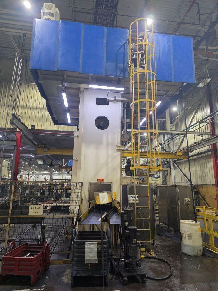 MACRODYNE 1200T COLD FORGING PRESS