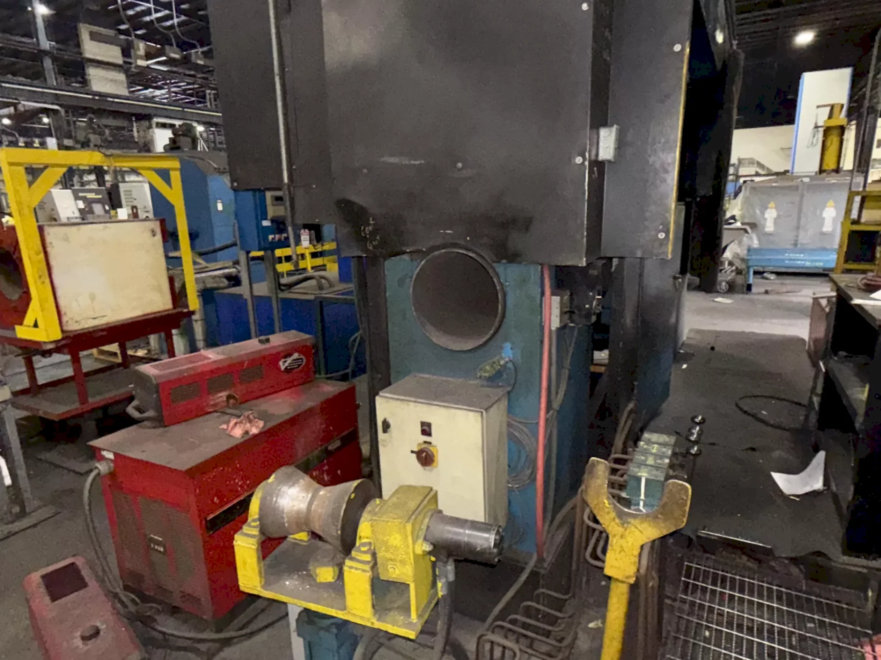 13" HOLLOW SPINDLE DRILCO ROTARY PIPE WELDING SYSTEM WITH LINCOLN DC600 WELDER: STOCK #25859