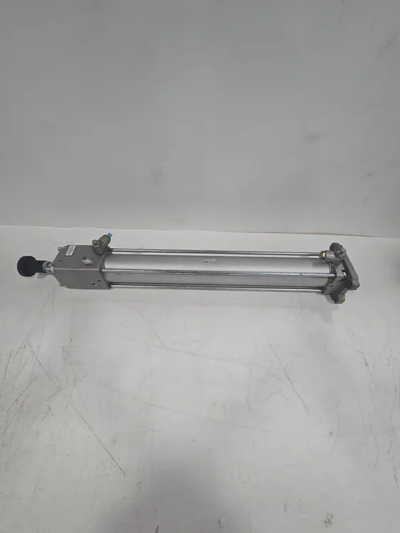 SMC CNA2B80TN-600-D DOUBLE ACTING SINGLE ROD CYLINDER W/LOCK USED