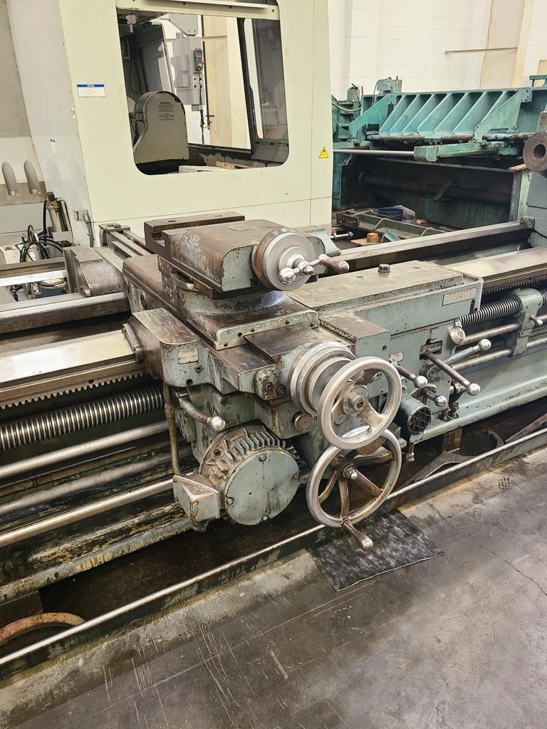 36"/58" X 204"/311" LEBLOND 3220/58-NI DUTY SLIDING GAP BED LATHE