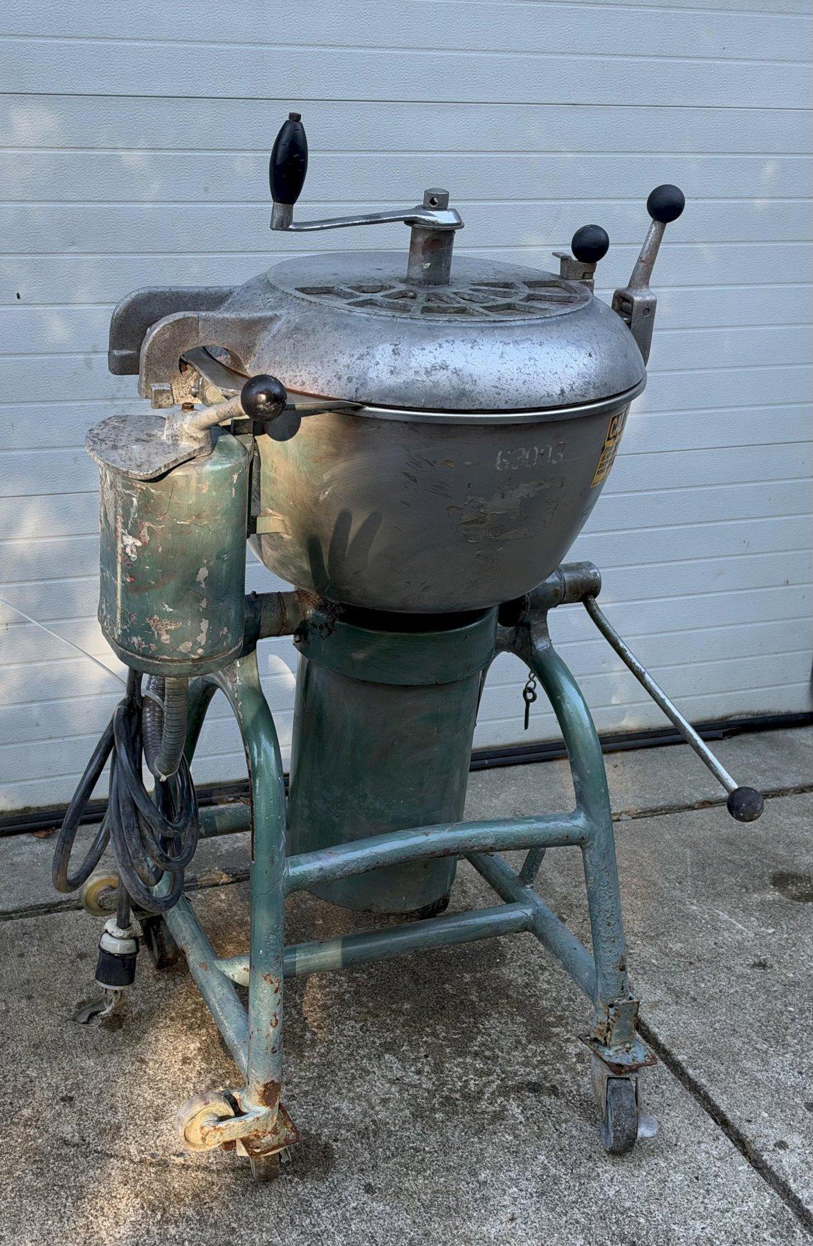 HOBART VCM-40 Vertical Tiltable Mixer Cutter Chopper