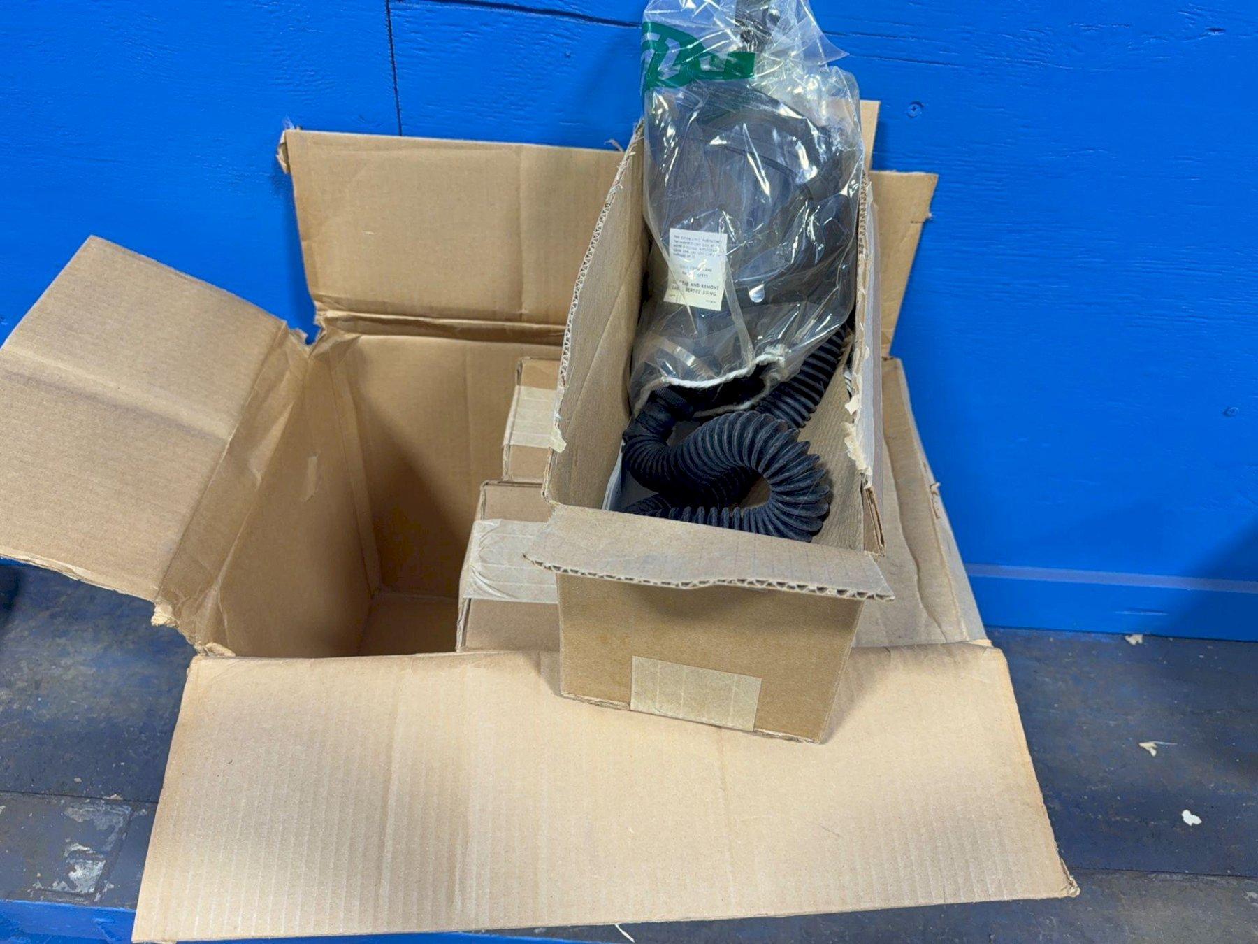 MSA FACE RESPIRATOR  -  461717