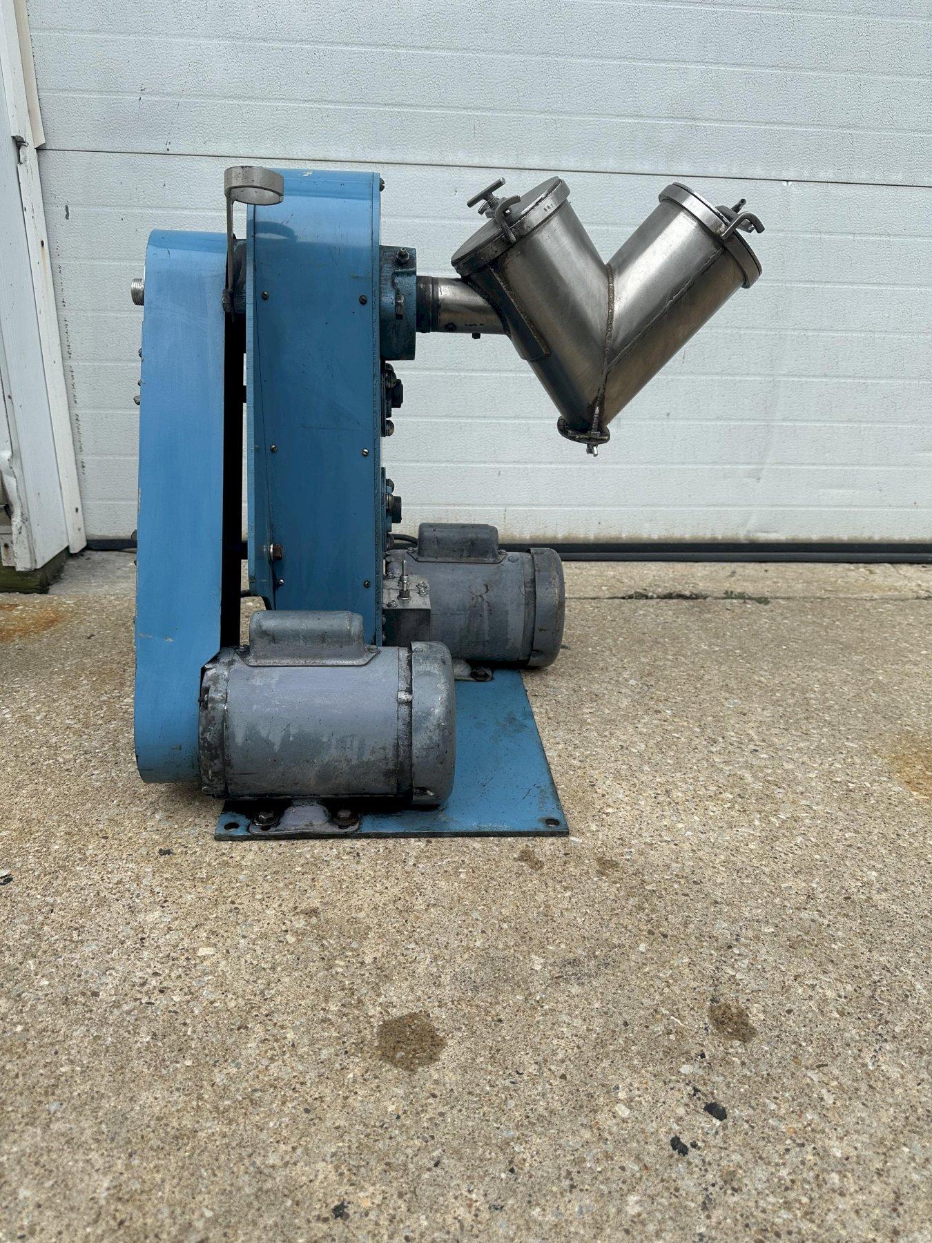 PATTERSON-KELLEY LB-8927 V Blender