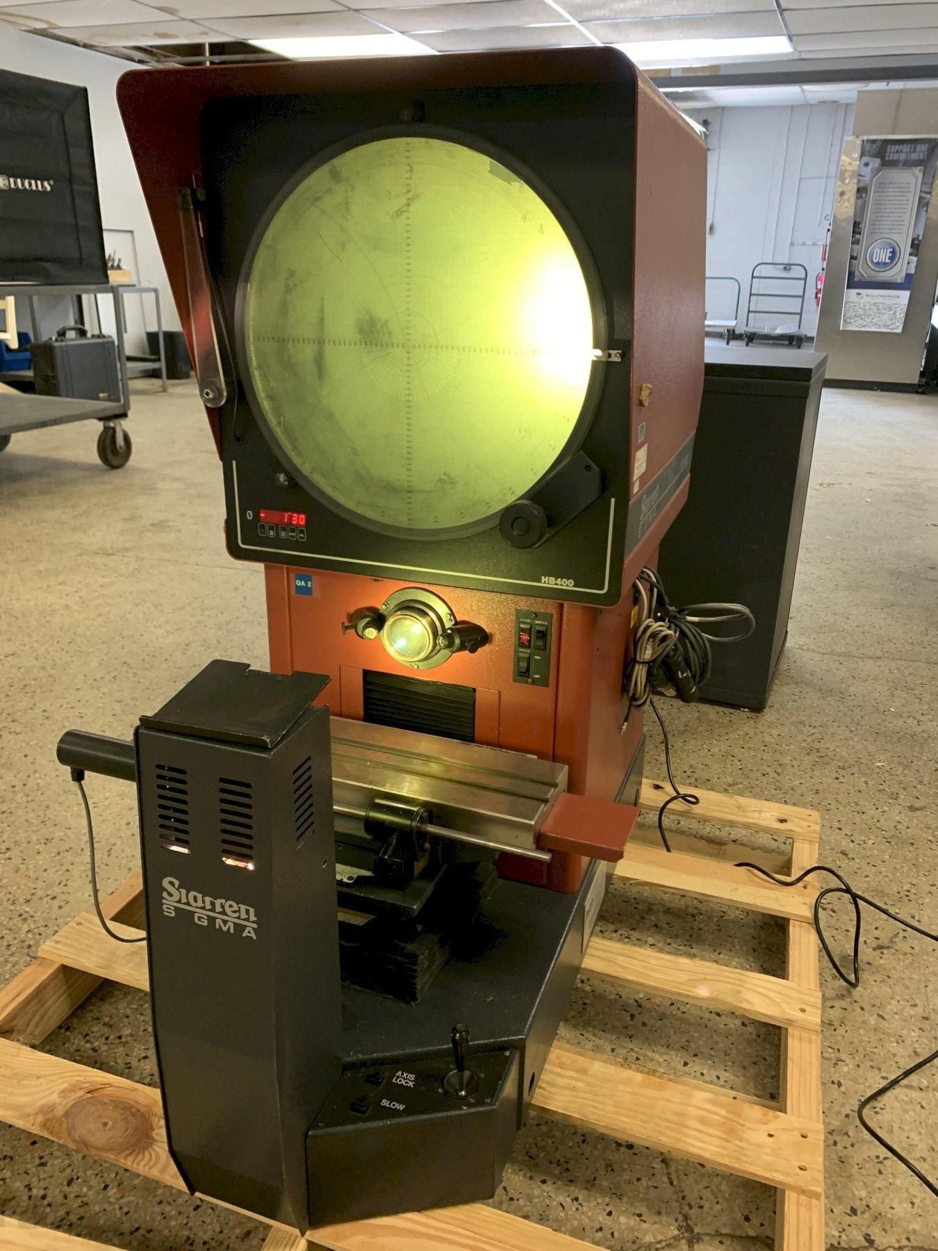 16" STARRETT Model HB400 Horizontal Bench Top Optical Comparator, S/N 3915.