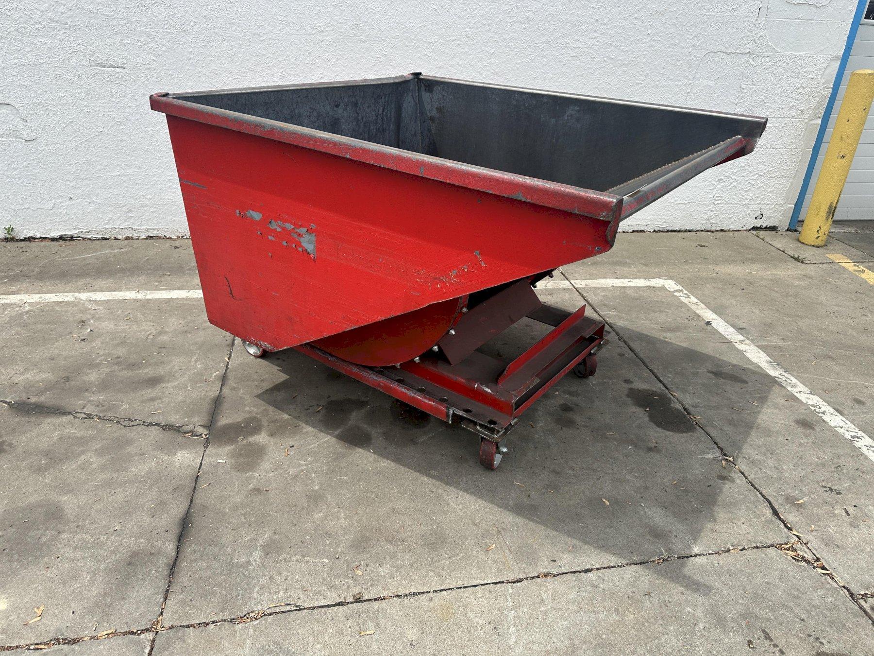 1-1/2 YARD ROURA SELF-DUMPING HOPPER:  STOCK #78225