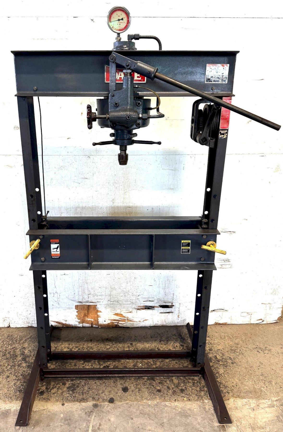 25 Ton Dake H-Frame Hydraulic Press 25H, Hand, 33″ Between Uprights, Clean
