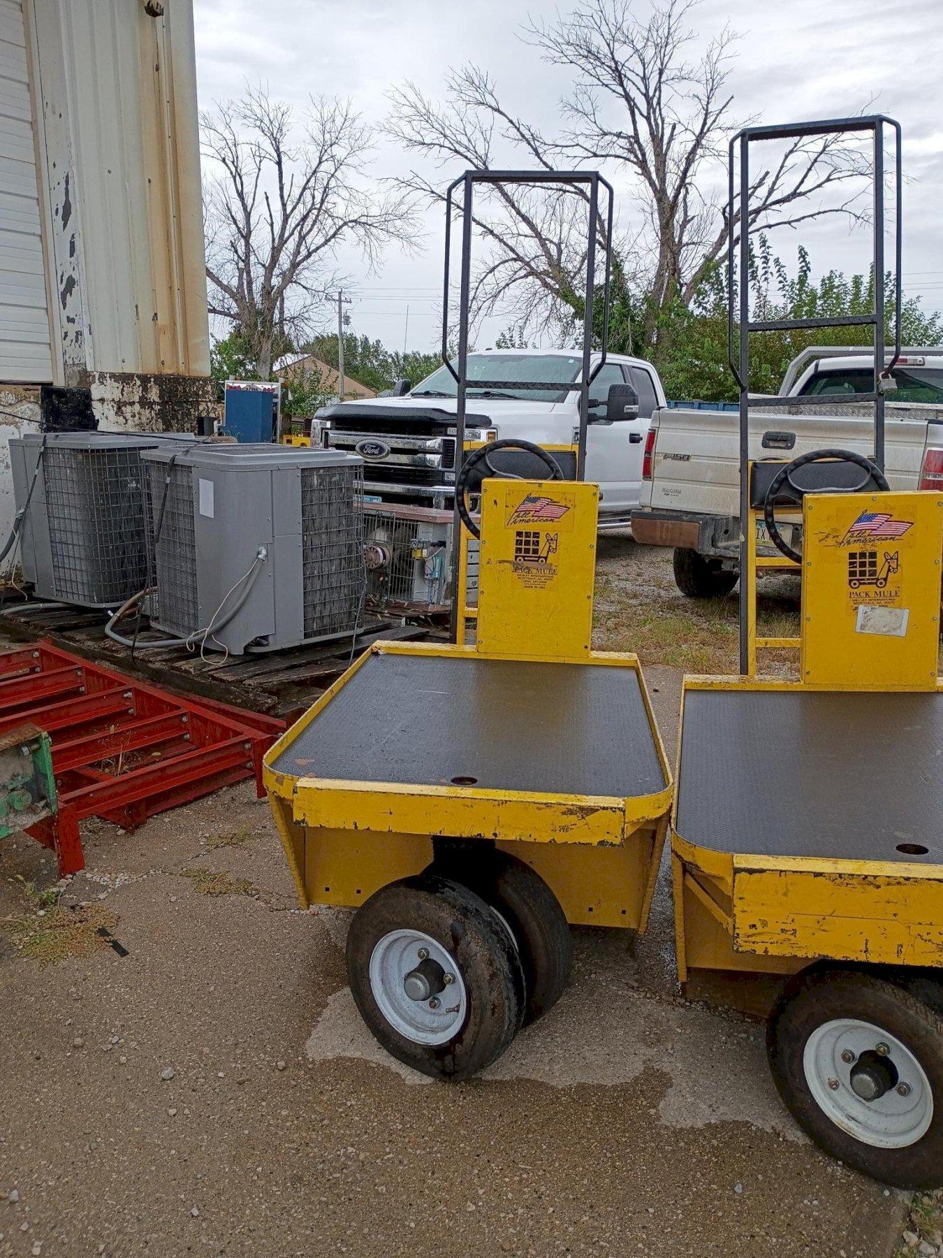 1 - PREOWNED 2015 PACK MULE SC-775-6CA Maintenance Cart - Durable Material Handling Solution