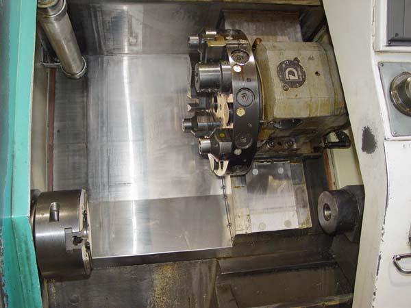 CLAUSING TORNADO 200, Fanuc 0T CNC Control, 8" 3-Jaw Power Chuck, 20.86" Swing over Bed, 9,84" Max Turning Diameter, 15.74" Max Turning Length, Programmable Tailstock, New 1998.