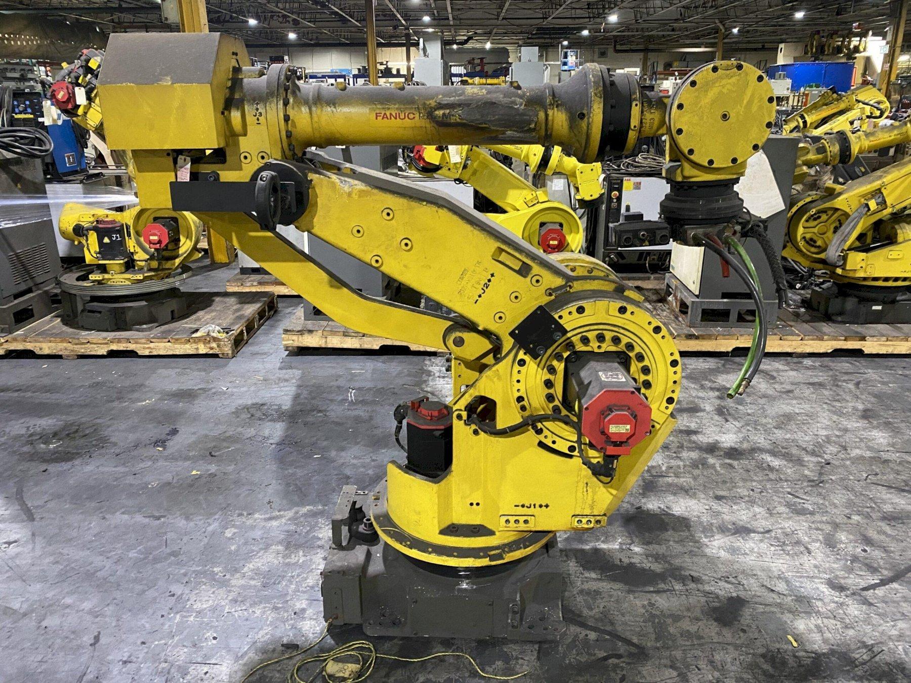 FANUC – M-900iA/350 w/ R-30iA Controls PARTS ONLY
